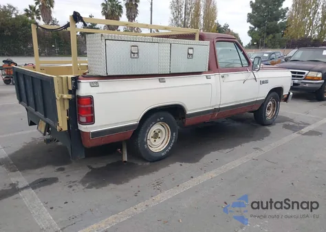 1986 Dodge D-Series D100 z USA, uszkodzony, nr VIN 1B7FD04W6GS087141